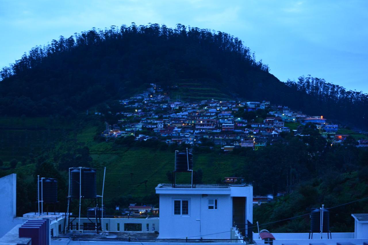 The Conerstayz Ooty Luaran gambar