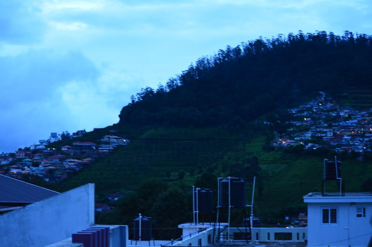 The Conerstayz Ooty Luaran gambar